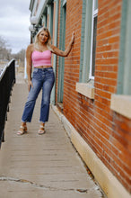 Load image into Gallery viewer, Eyelet Floral Cami