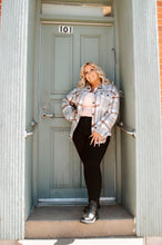 Load image into Gallery viewer, Plaid Button Down Shacket