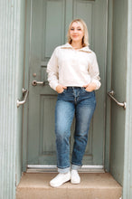Load image into Gallery viewer, Zenana Jeans Dawson
