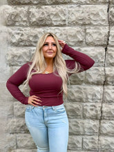 Load image into Gallery viewer, Solid Ribbed U Neck Top
