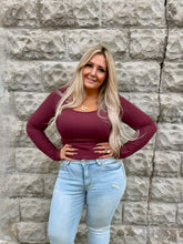 Load image into Gallery viewer, Solid Ribbed U Neck Top

