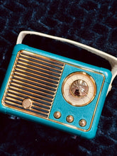 Load image into Gallery viewer, Retro Bluetooth Speaker
