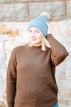 Load image into Gallery viewer, Knit Pom Pom Beanie

