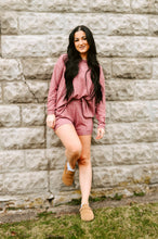 Load image into Gallery viewer, Long Sleeved Cloud Short Set
