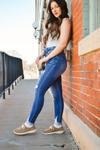 Load image into Gallery viewer, KanCan High Rise Medium Wash Ankle Skinny Jean Noa

