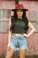 Load image into Gallery viewer, Side Button Muscle Crop Top

