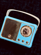 Load image into Gallery viewer, Retro Bluetooth Speaker

