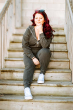 Load image into Gallery viewer, 1 pc Travel Jumper
