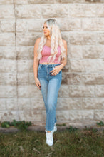 Load image into Gallery viewer, Eyelet Floral Cami
