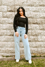 Load image into Gallery viewer, Long Sleeve Fitted Round Neck Top
