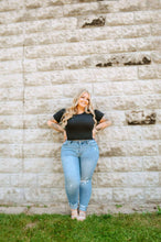 Load image into Gallery viewer, Tie Back Crop Top
