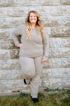 Load image into Gallery viewer, Ribbed Drawstring 2 Piece Lounge Set
