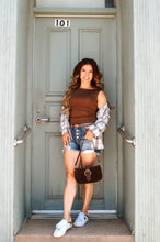 Load image into Gallery viewer, Sleeveless Off The Shoulder Top
