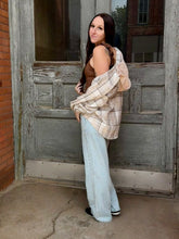 Load image into Gallery viewer, Plaid Oversized Shacket W/ Removable Hood
