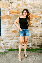 Load image into Gallery viewer, Risen Low Rise Frayed Shorts Addie
