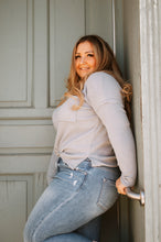 Load image into Gallery viewer, Ribbed Long Sleeve
