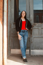 Load image into Gallery viewer, Fleece Cropped Zip Up Hoodie w/ Pockets
