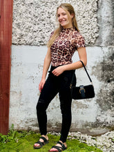 Load image into Gallery viewer, Retro Cheetah Print Short Sleeve Top

