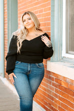 Load image into Gallery viewer, V Neck Twist Sweater
