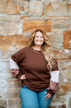 Load image into Gallery viewer, Wild Flower Floral Print Textured Loose Pullover
