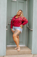 Load image into Gallery viewer, Fleece Cropped Zip Up Hoodie w/ Pockets

