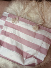 Load image into Gallery viewer, Stripe Beach Tote
