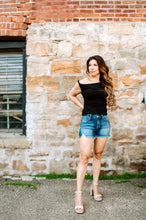 Load image into Gallery viewer, Risen Low Rise Frayed Shorts Addie
