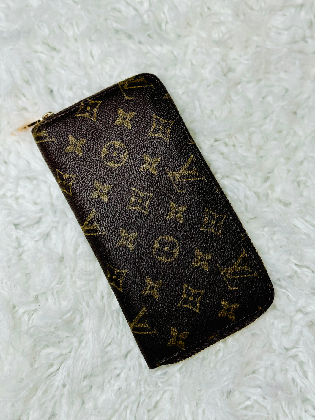 LV Monogram Zipped Bifold Long Wallet