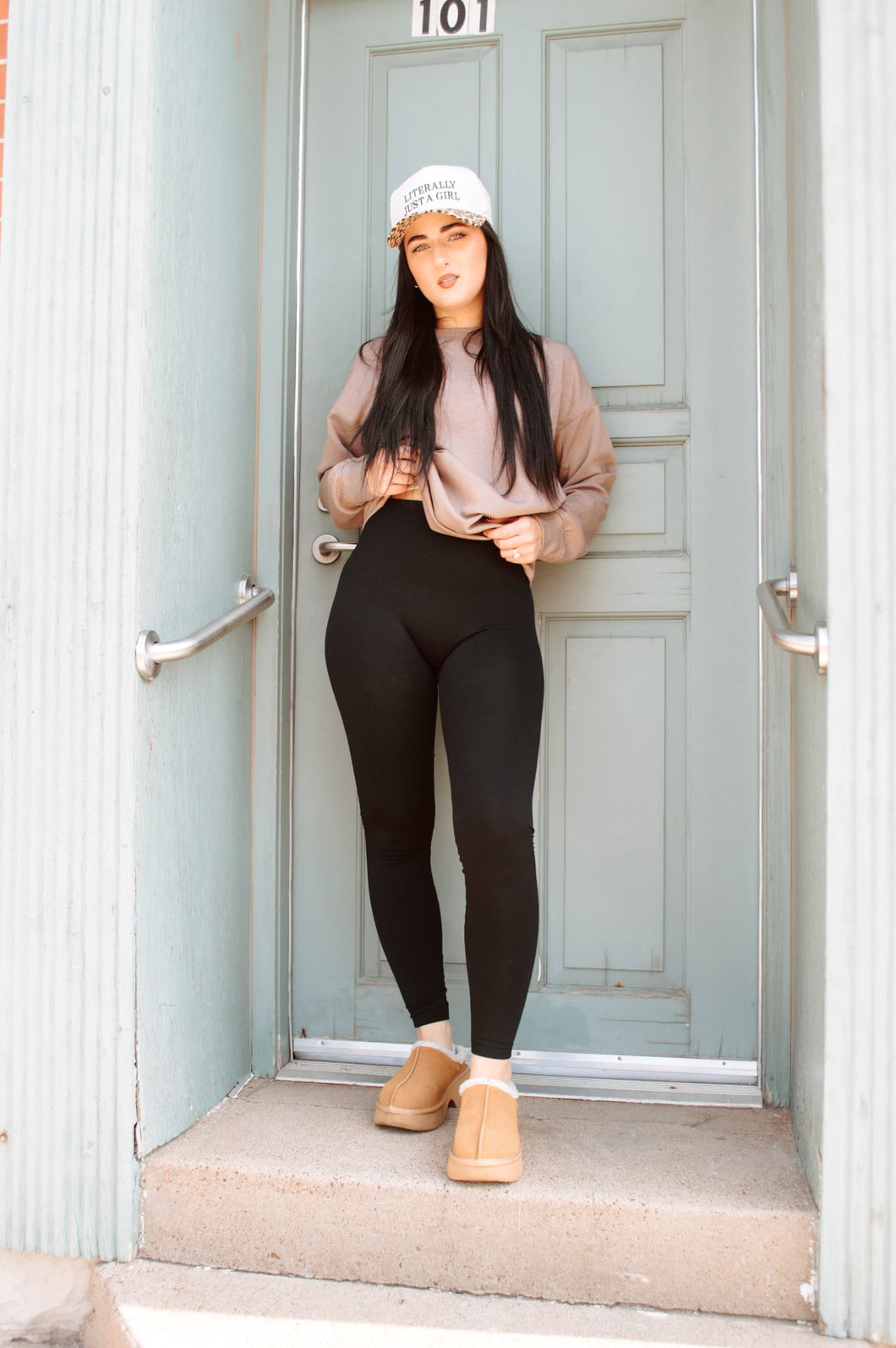 Crewneck Long Sleeve Sweatshirt