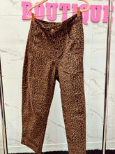 Load image into Gallery viewer, High Waist Barrel Jean
