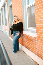 Load image into Gallery viewer, V Neck Twist Sweater
