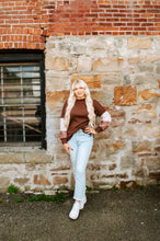 Load image into Gallery viewer, Wild Flower Floral Print Textured Loose Pullover
