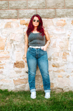 Load image into Gallery viewer, Round Neck Ribbed Long Cami
