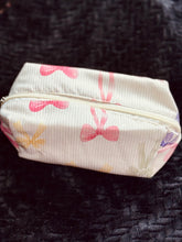 Load image into Gallery viewer, Zipper Makeup Case
